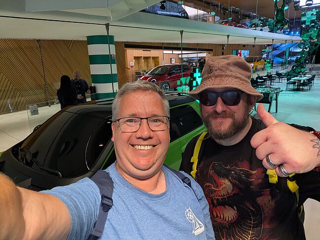 Matt and Gary visit the Renault showroom on the Champs-Élysées.